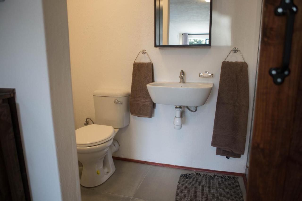Peaceful 1-Bedroom Flatlet, 10 Min From The Beach Cape Town Ngoại thất bức ảnh